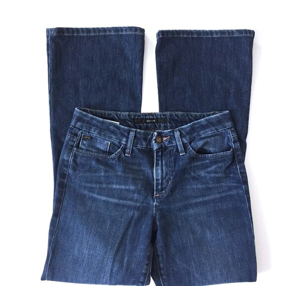 Joe's Jeans Visionaire in Camille Wash Boot Leg Cut in Med Blue. - Picture 2 of 13